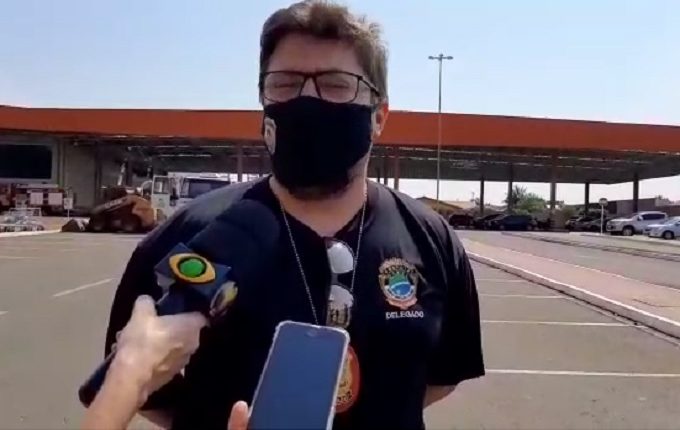 Perícia deve determinar causa de incêndio no Atacadão 1
