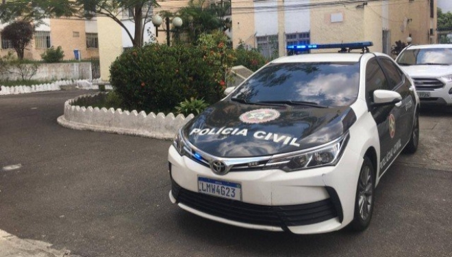 Perícia constata arrombamentos em apartamentos invadidos por milícia 1