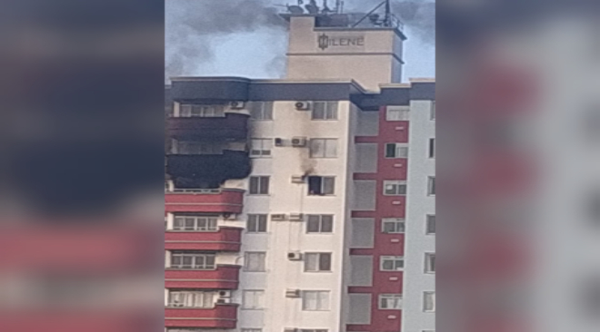 Prédio onde houve incêndio em São José passa por perícia 1
